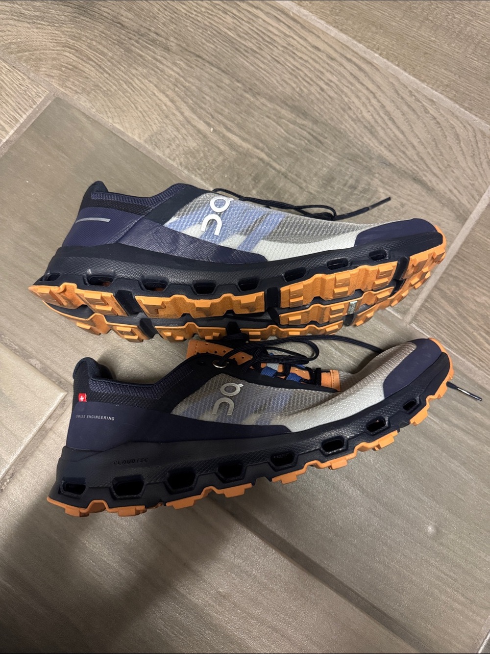 Women’s Running Shoes - Gray with Orange & Navy - Picture 3 of 6